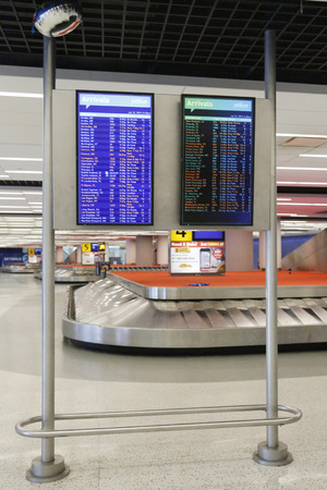 Usain Bolt shuts down terminal at JFK airport