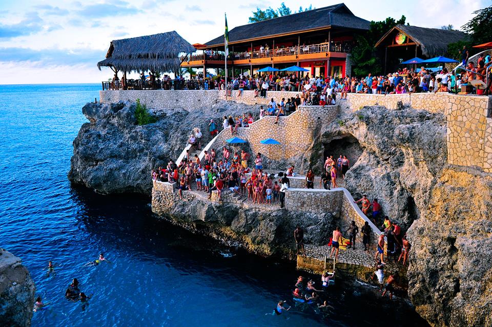 Rick’s Cafe Negril, Jamaica Named In 50 Best Bars