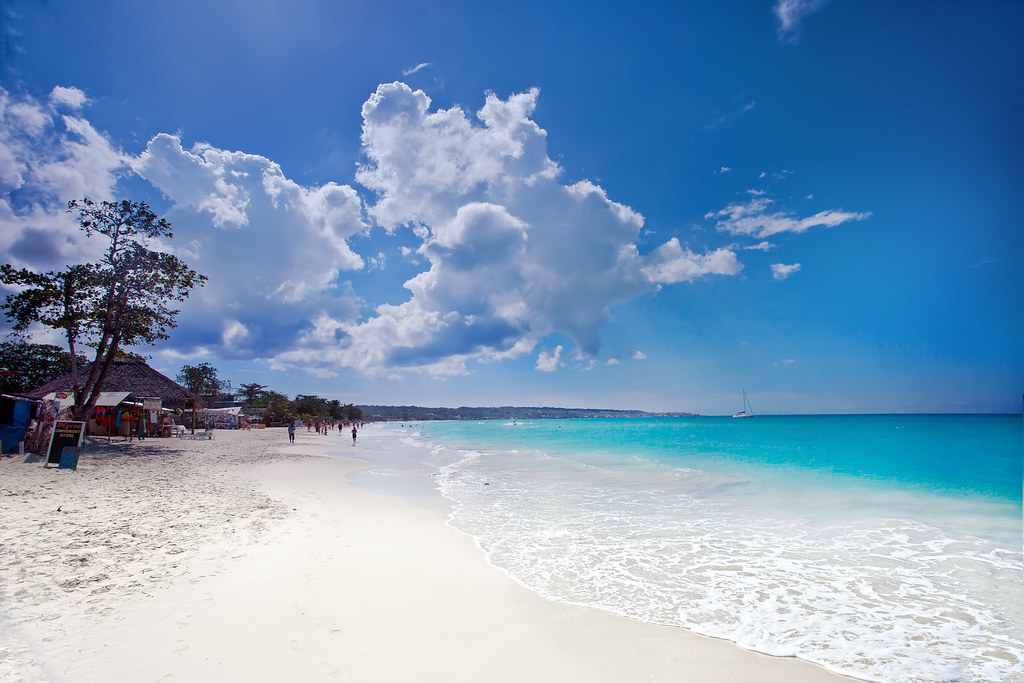 Jamaican Beach Ranks 10th on TripAdvisor’s 2019 List of World’s Best Beaches